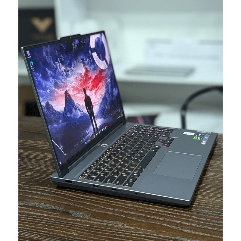 Lenovo Legion 5 Intel core i9 14th generation 32gb ram 1tb SSD Rtx 4060 8gb