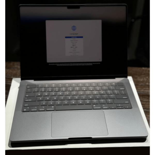 MacBook Air M3 2023 - 8GB RAM 256GB SSD (Space Grey, Starlight, Midnight colors)