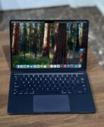 MacBook Air M2 2022 8GB RAM 256GB SSD (Silver)